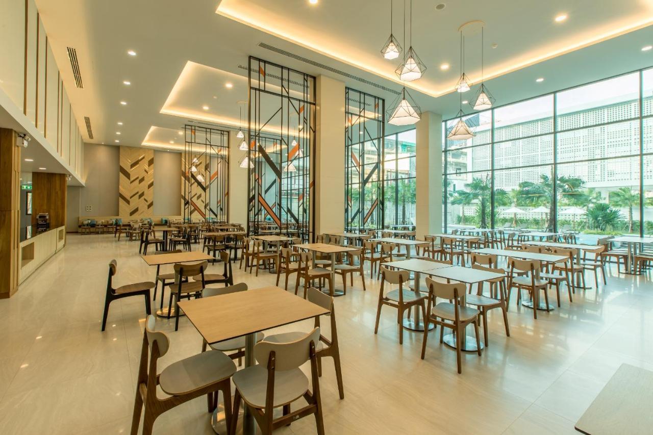 Paragon Grand Resort جومتين بيتش المظهر الخارجي الصورة